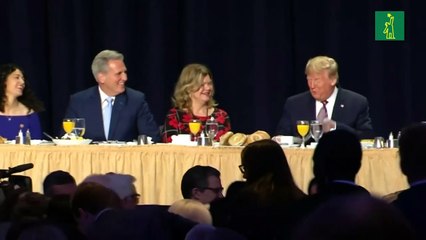 Un Trump absuelto dice que sufrió "terrible calvario" por su juicio político