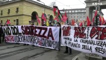 In 2000 in corteo a Milano contro il ddl sicurezza