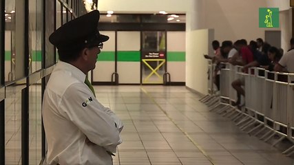 Control en Santiago a las llegadas desde España e Italia contra el coronavirus