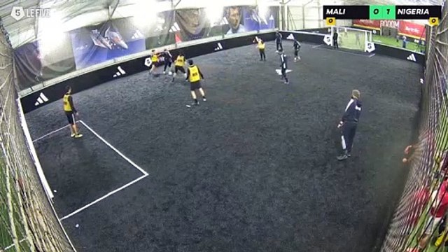 MALI - NIGERIA 65cc810a6f4761 58505876 22/02 à 19:36 - Football Terrain 2 (LeFive P13)