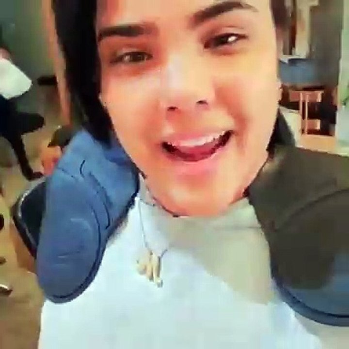 Martha Heredia discute con periodista en un salón de belleza