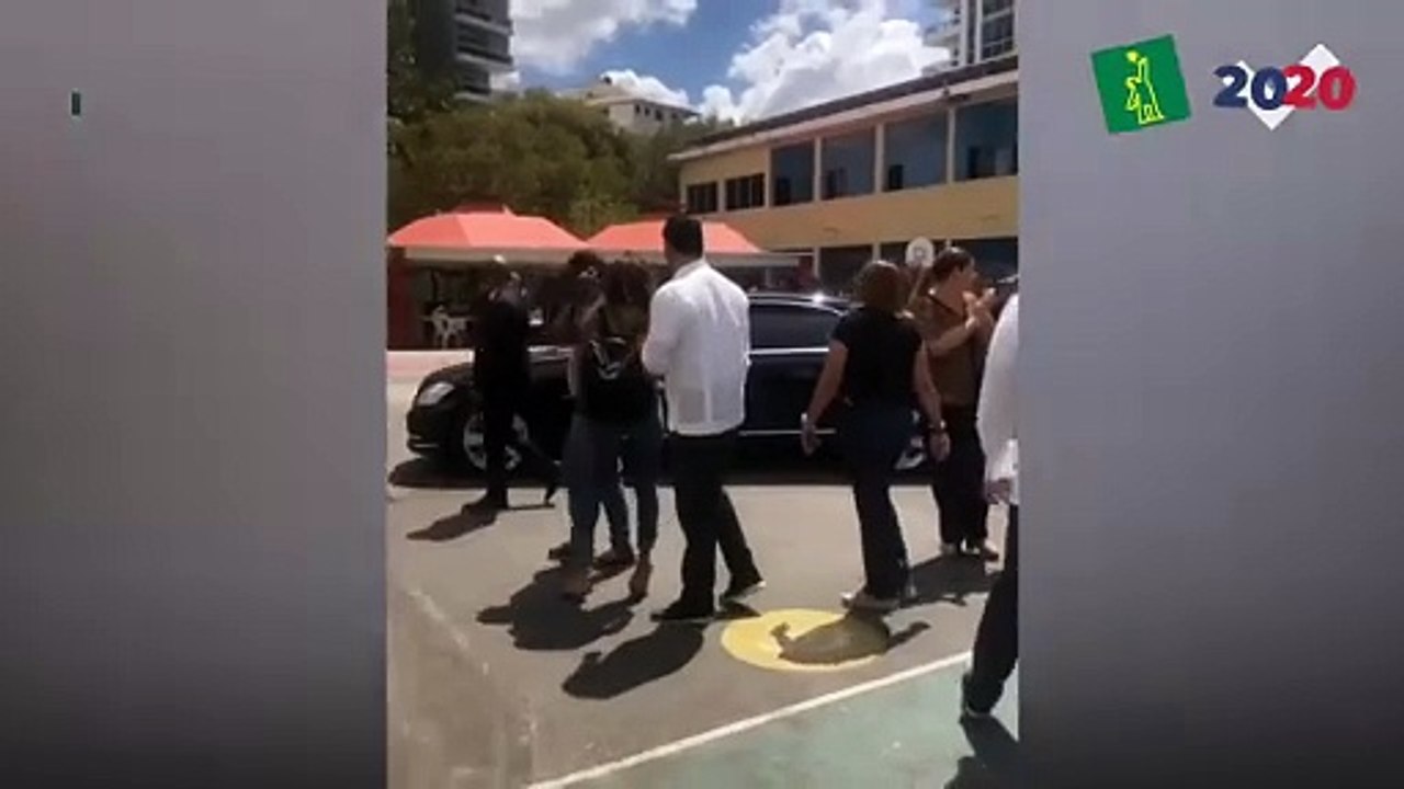 "Se va mamá" corearon los presentes tras el acto de votación de Margarita Cedeño