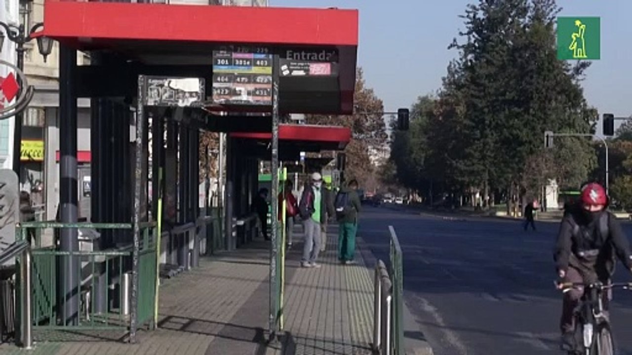 Santiago se queda desierta tras brusco incremento de casos de coronavirus