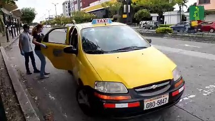 El COVID-19 se ceba con los taxistas de Guayaquil