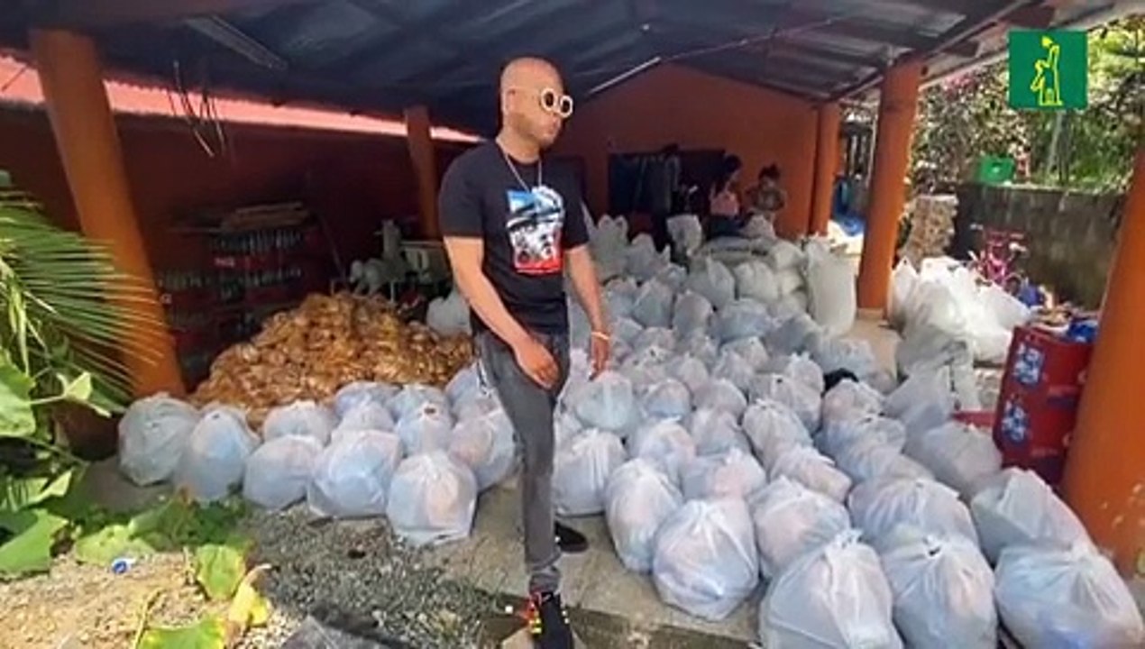 Alá Jazá dona alimentos a Jarabacoa