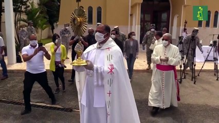 Bendición de Santo Domingo desde un helicóptero en plena cuarentena