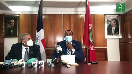 Pedro Botello deposita plan de proyecto para desempleados