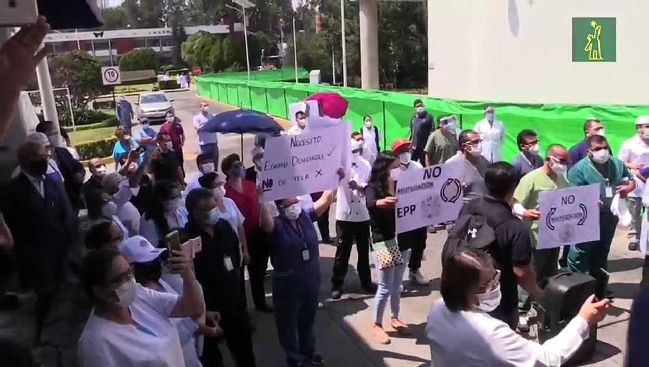 Trabajadores de la salud protestan en México por falta de insumos de protección contra el coronavirus
