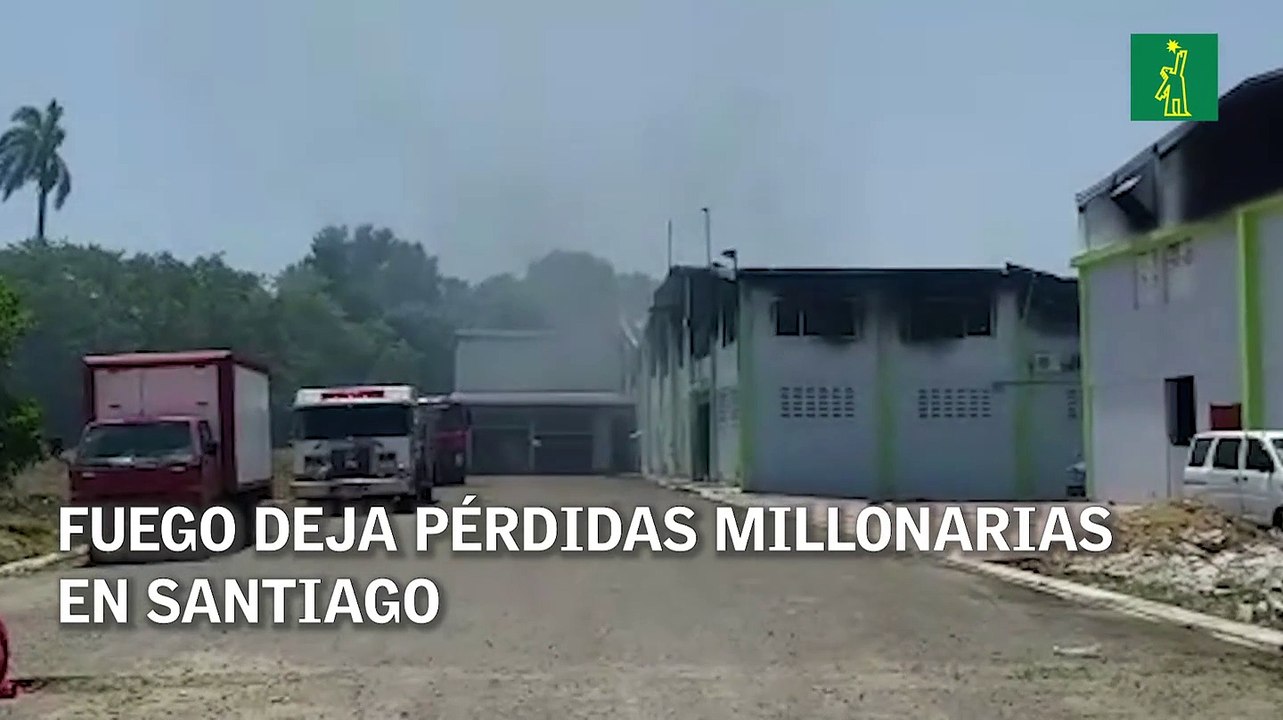 Fuego deja pérdidas millonarias en Santiago