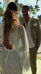 Se casa la presentadora Carolin Aquino