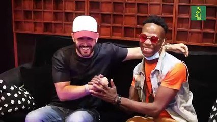 Manny Cruz le cumple sueño a cantante conocido como El doble voz