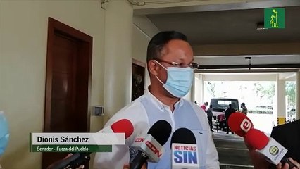 Senadores tienen opiniones encontradas sobre compra de vacunas de AstraZeneca