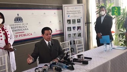 Más de 400 mil dominicanos se han vacunado contra el COVID-19 en el país.