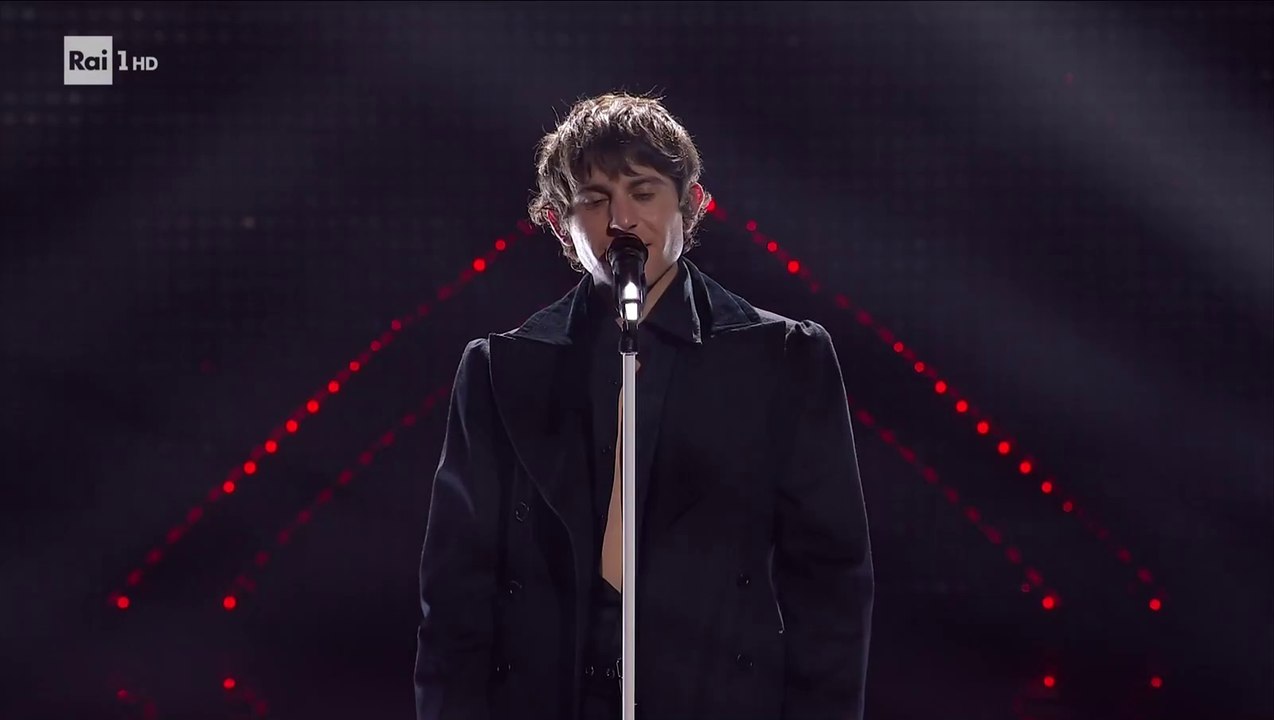 Rkomi - Il ritmo delle cose @ Sanremo 2025 serata finale