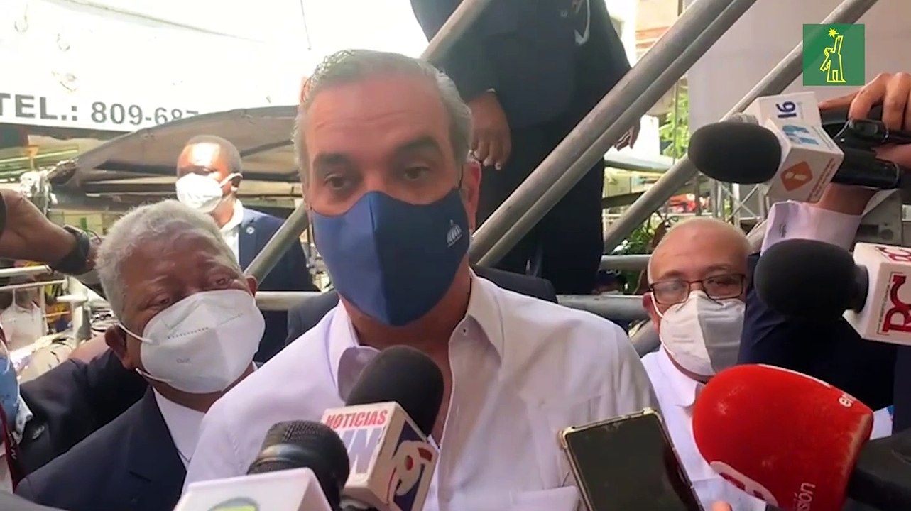 Luis Abinader dice estudios y experiencia de otros países confirman que tercera dosis es beneficiosa