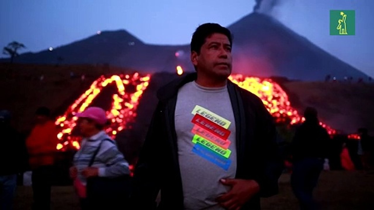 Los ríos de lava del volcán Pacaya de Guatemala, lentos pero constantes