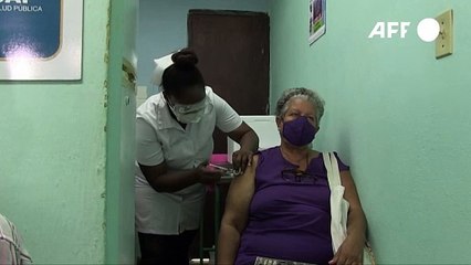 Cuba vacuna a su población contra el covid-19 con su propio antígeno