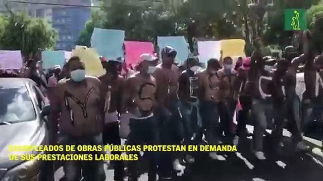 Exempleados de Obras Públicas protestan en demanda de sus prestaciones laborales