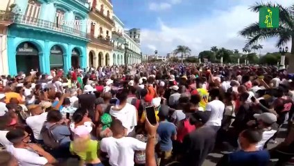 Cientos de manifestantes cubanos se toman las calles de La Habana al grito de "libertad"