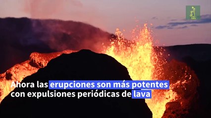 En Islandia, erupción volcánica se convierte en enormes géiseres de lava