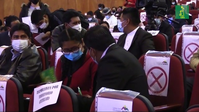 Ente electoral hace entrega de credenciales a nuevas autoridades bolivianas