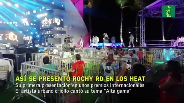Así se presentó Rochy RD, en los Heat, su primera presentación de en unos premios internacionales