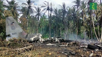 Al menos 45 muertos al estrellarse un avión militar en Filipinas