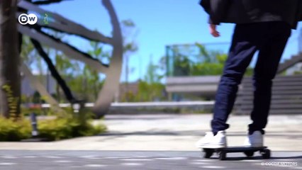 La patineta eléctrica que cabe en tu mochila quiere cambiar la movilidad en el mundo