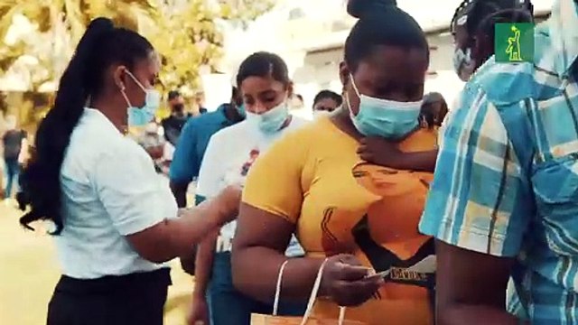 Robinson Canó inaugura RC22 Dream School, su escuela en San Pedro de Macorís