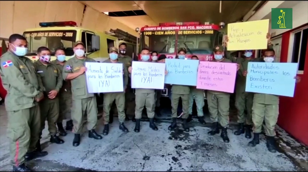 Bomberos de SFM paralizan servicios por bajos salarios y falta de seguro médico