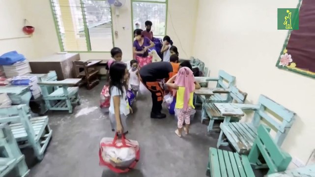 Al menos 12 desaparecidos y 12.000 afectados por el tifón Conson en Filipinas