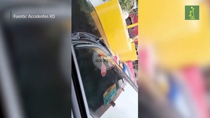Conductor agrede vehículo por un turno en fila para pagar peaje