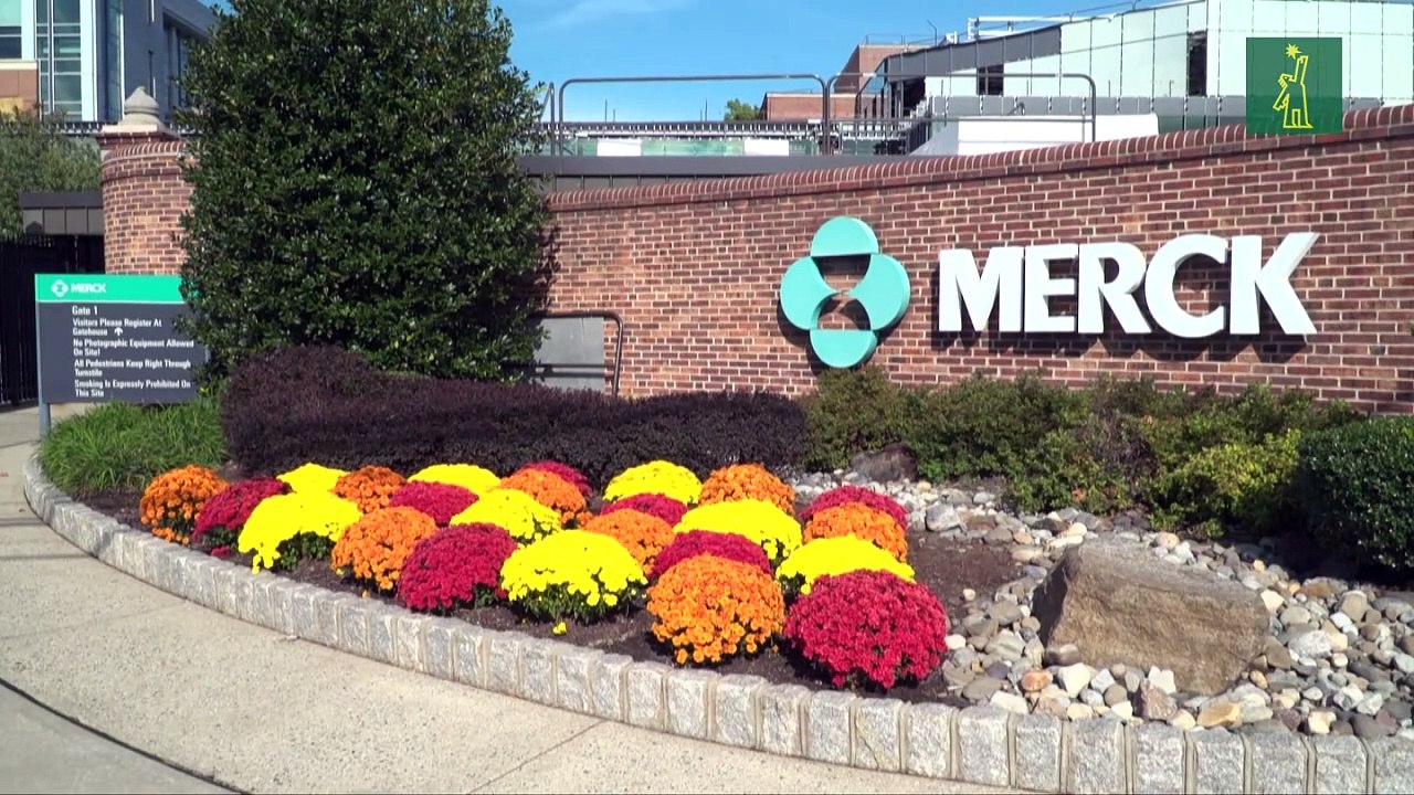 Reino Unido primer país que aprueba píldora contra el COVID-19 de Merck