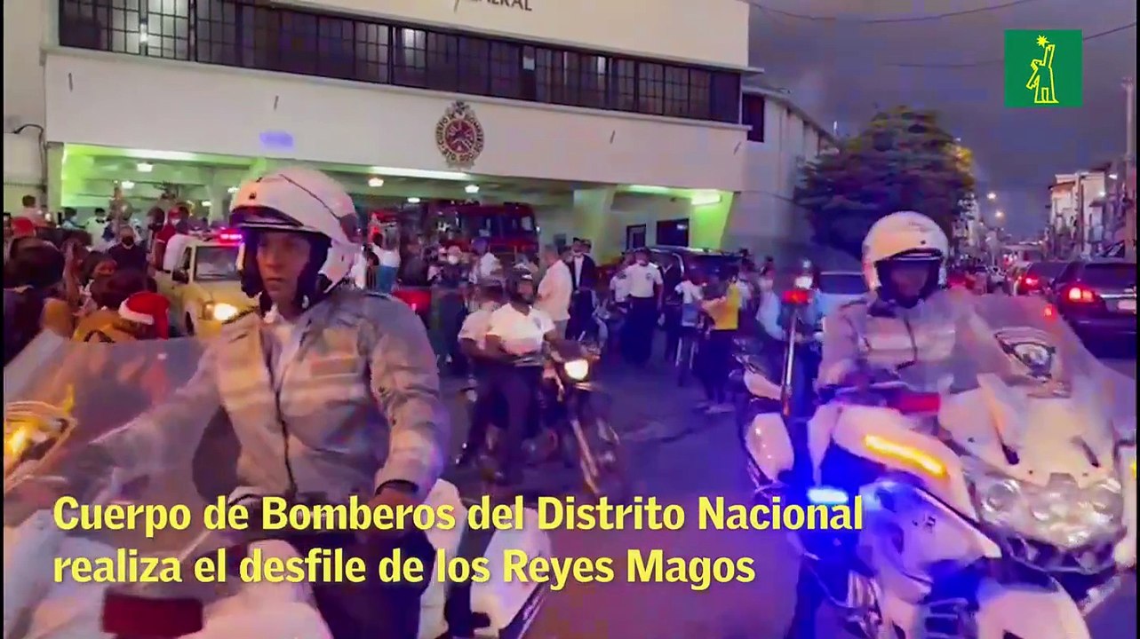 Cuerpo de Bomberos del Distrito Nacional realiza el desfile de los Reyes Magos
