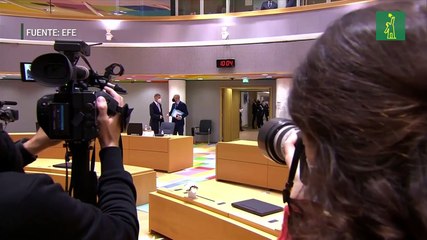 Líderes UE apoyan negociar con Rusia sobre Ucrania pero avisan de sanciones