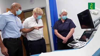 Boris Johnson se defiende entre señalamientos de mentir sobre fiesta en pleno confinamiento