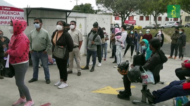 Ecuador declara alerta roja en casi todo el país por covid-19