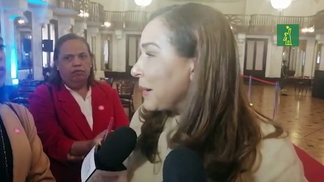 Ministra de la Mujer: Usted no puede tener el privilegio del cuidado de su familia sobre la base del sacrificio y de la negación de derechos