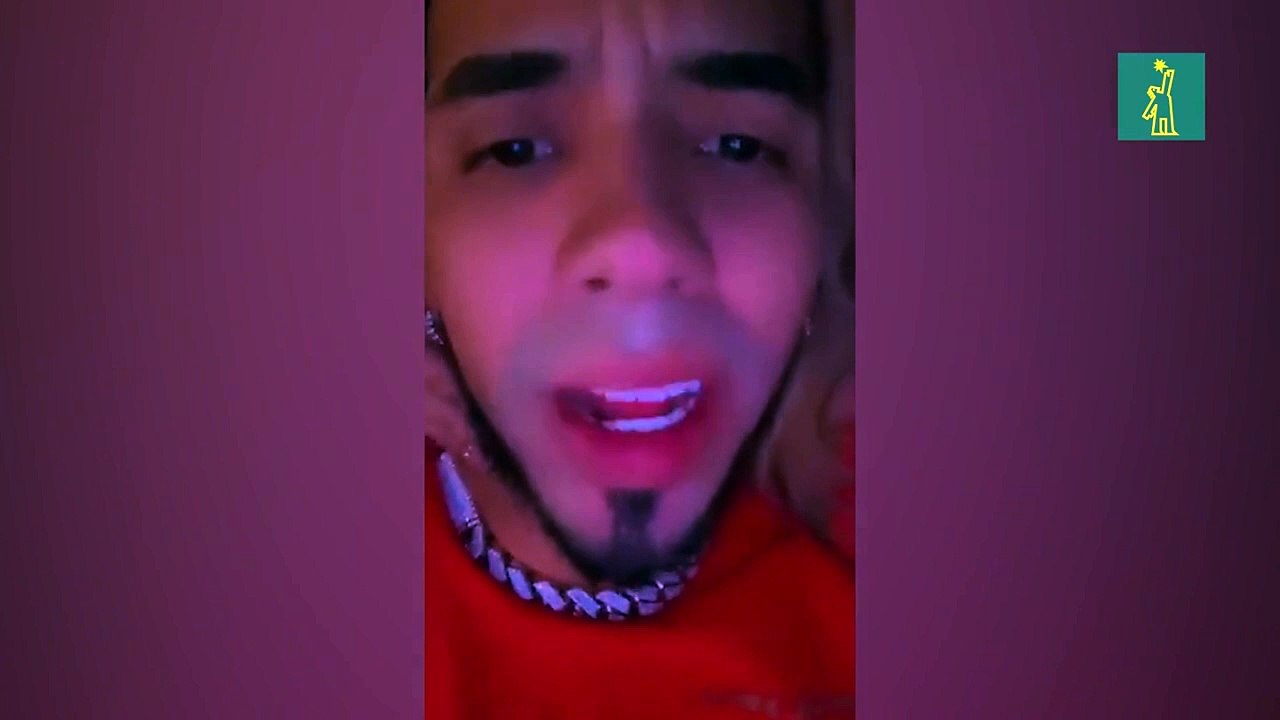 El candente beso de Anuel y su novia Yailin