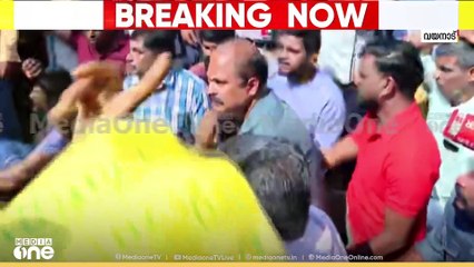 'ദുരന്തബാധിതരുടെ ആവശ്യം ന്യായം, സർക്കാർ പറയുന്നതിനപ്പുറം അവിടെ ഒന്നും നടക്കുന്നില്ല'