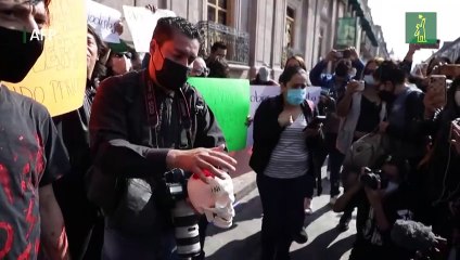 Periodistas protestan tras asesinato de octavo reportero este año en México