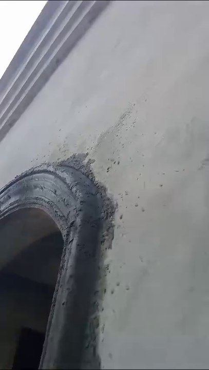 Molding house in Pakistan