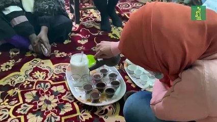 Mujeres refugiadas construyen una vida normal en un centro comunitario de El Cairo