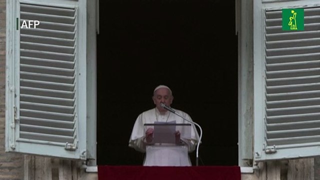 Papa Francisco pide que las armas callen en Ucrania y corredores humanitarios