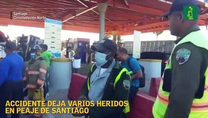 Varios heridos en un accidente múltiple en peaje de Santiago