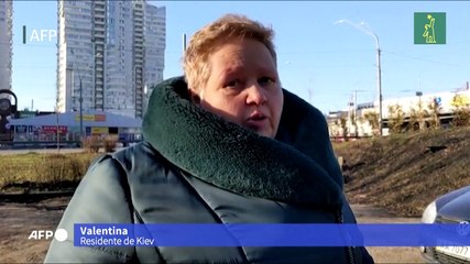 Los civiles de Kiev resisten a la invasión rusa apiñados en sótanos