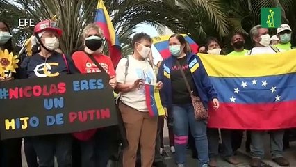 Manifestantes respaldan a Ucrania con protesta ante la sede de la UE en Caracas