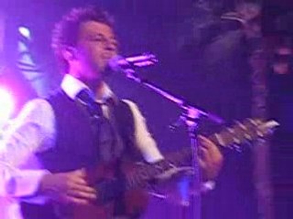 Christophe mae Vas voir ailleur nantes 11 avril zenith