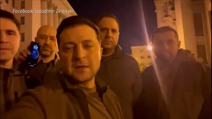 "Estamos todos aquí", en Kiev, afirma el presidente ucraniano en un video