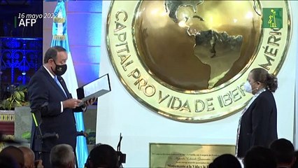 Manifestantes exigen liberación de exfiscal antimafias en Guatemala